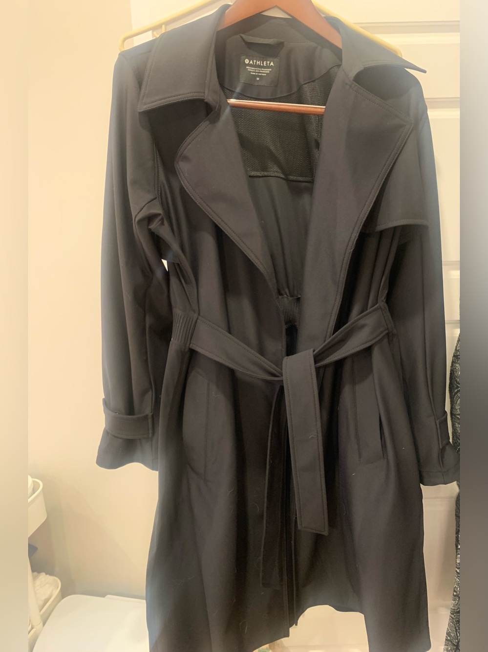 Athleta Women's Dark Black Trench with Belt